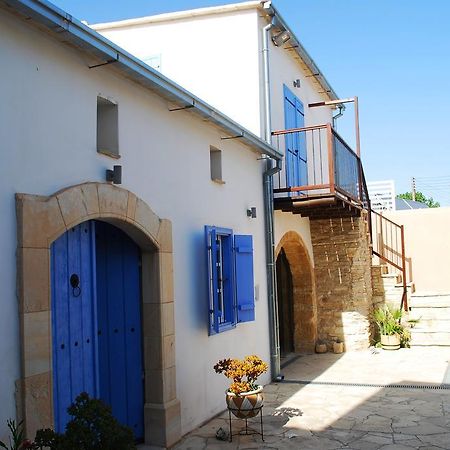 To Archontiko Tis Anastasias Athienou Exterior foto